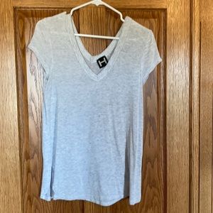 Soft and flow-y v-neck tank
